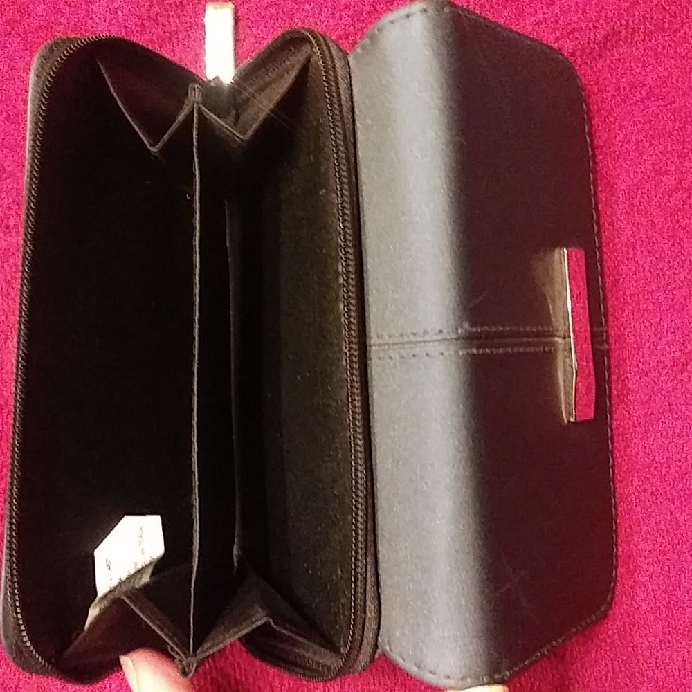 Wallet - Picture 4 of 4